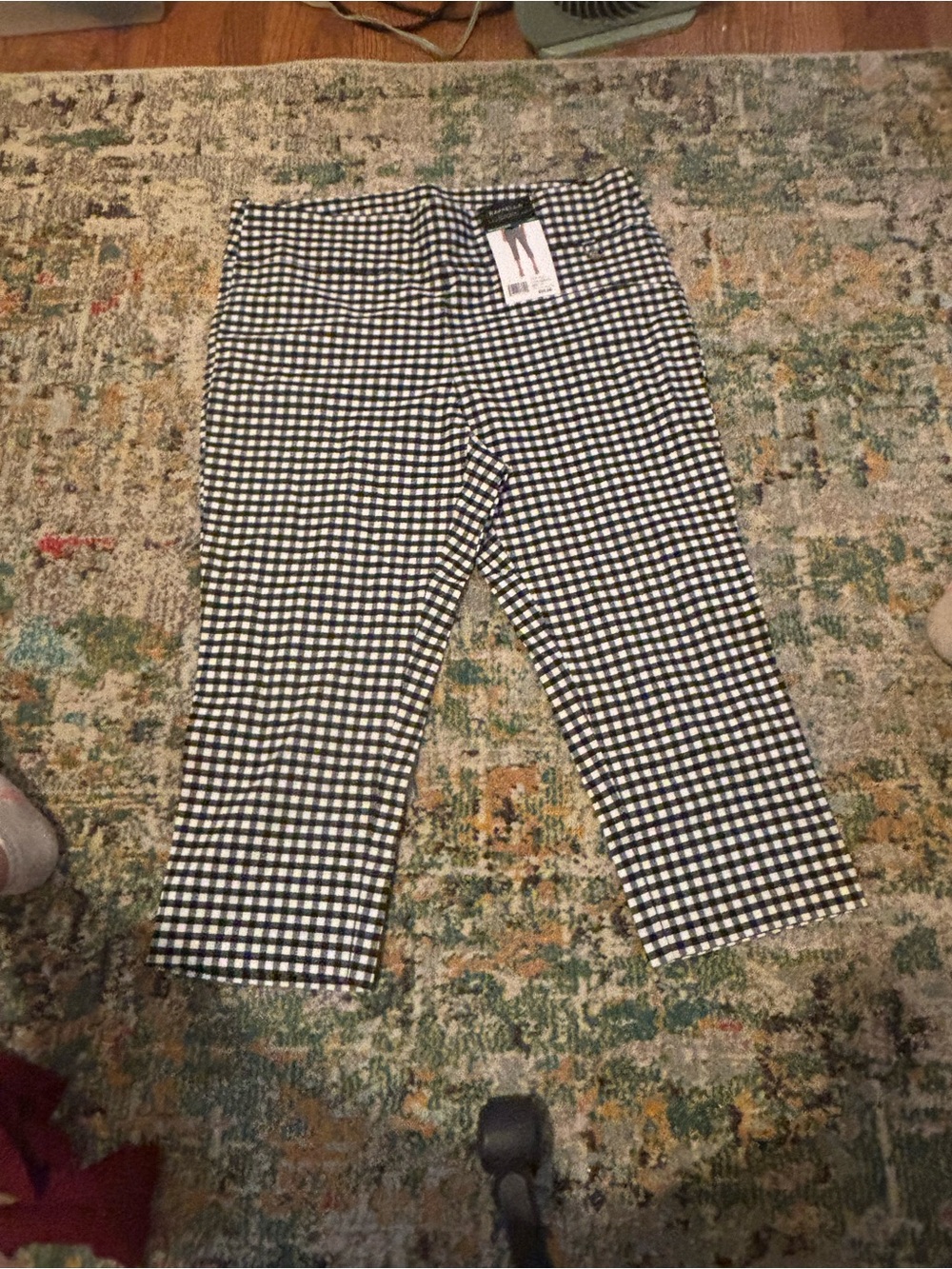 NWT Rafaella Black & White Gingham Capri Pants